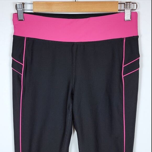 Xersion Black with Pink Stripes Capri Crop Running Athletic Legging - size small - Picture 2 of 7